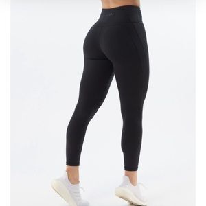 Alphalete Pulse Surge Leggings